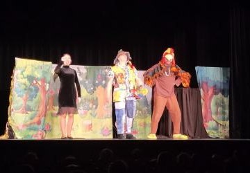 Wycieczka do GCK-u na spektakl pt. „Czarodziej Recykling”.