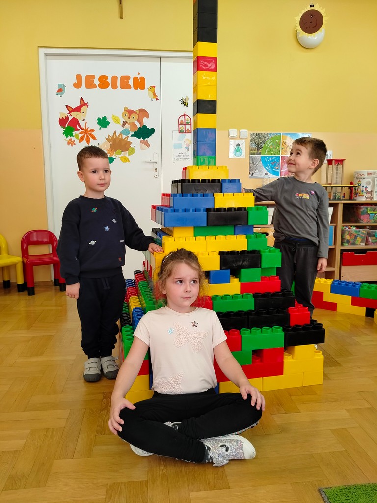 Warsztaty „Mali Architekci” – kreatywna edukacja z klockami Lego XXL